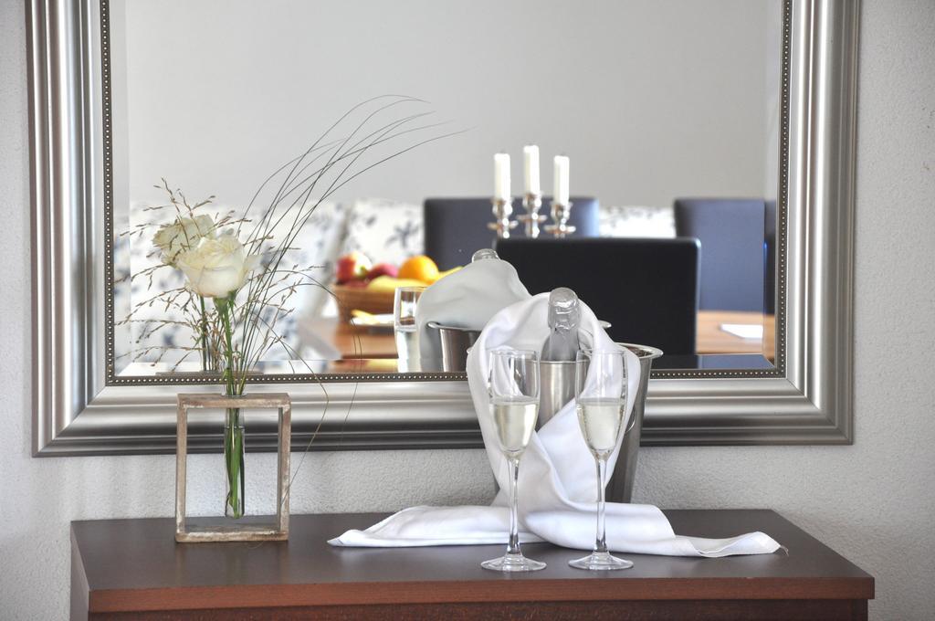 Hotel Muehleinsel Kenzingen Δωμάτιο φωτογραφία