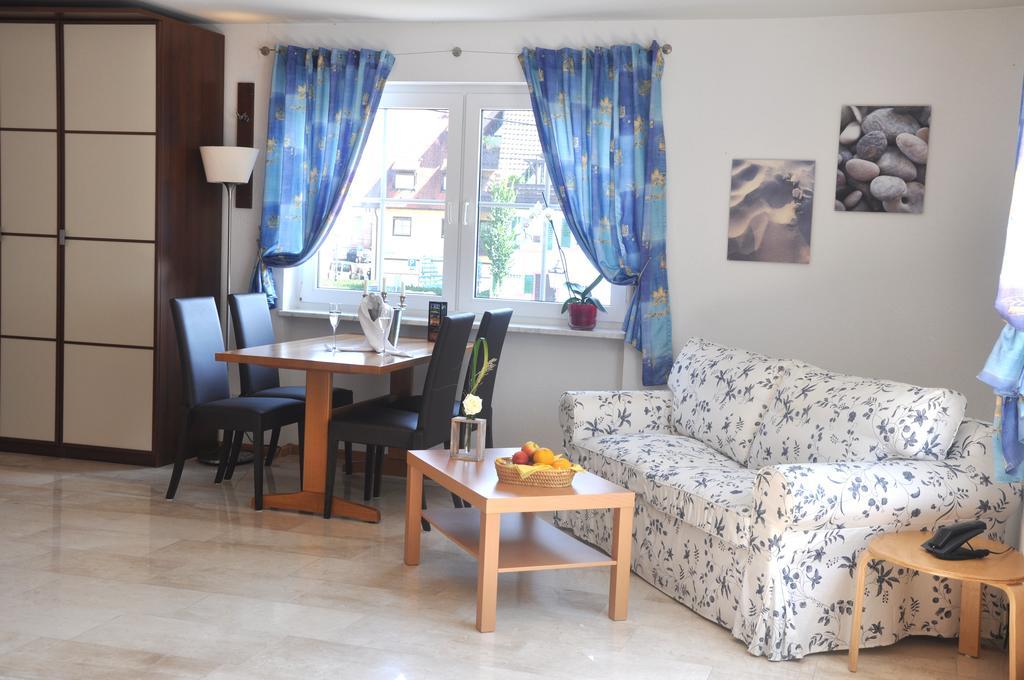 Hotel Muehleinsel Kenzingen Δωμάτιο φωτογραφία
